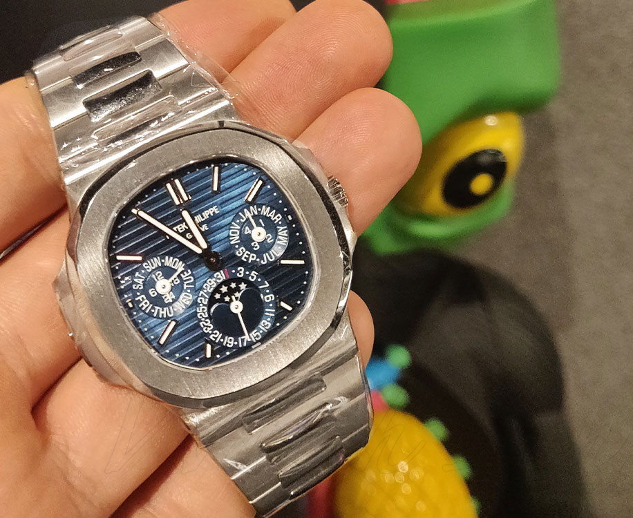 Limited Edition Patek Philippe Nautilus 5740/1g